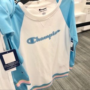 NWT! Chanpion big girls hoodie SizeM/L